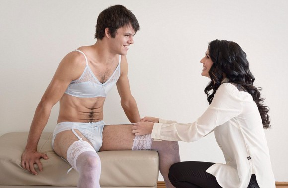 homem com lingerie feminina A lingerie é dele - crossdressing - Tendências em Moda Íntima, Fitness e  mais! | Blog da Zanotti Elásticos